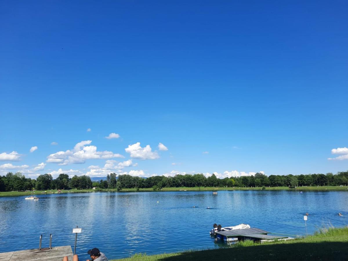 Wohnhaus City Sued Herzogsdorf Buitenkant foto